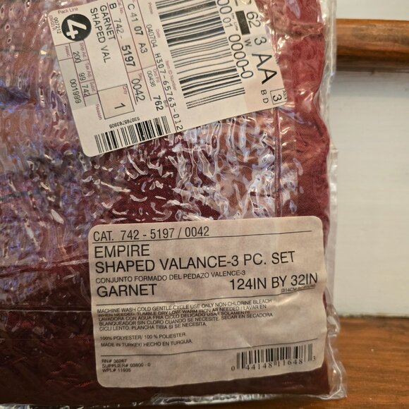 Shower Curtain AND Matching Window Valance - Picture 7 of 7